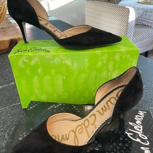 Black suede Sam Edelman heels size 8.5